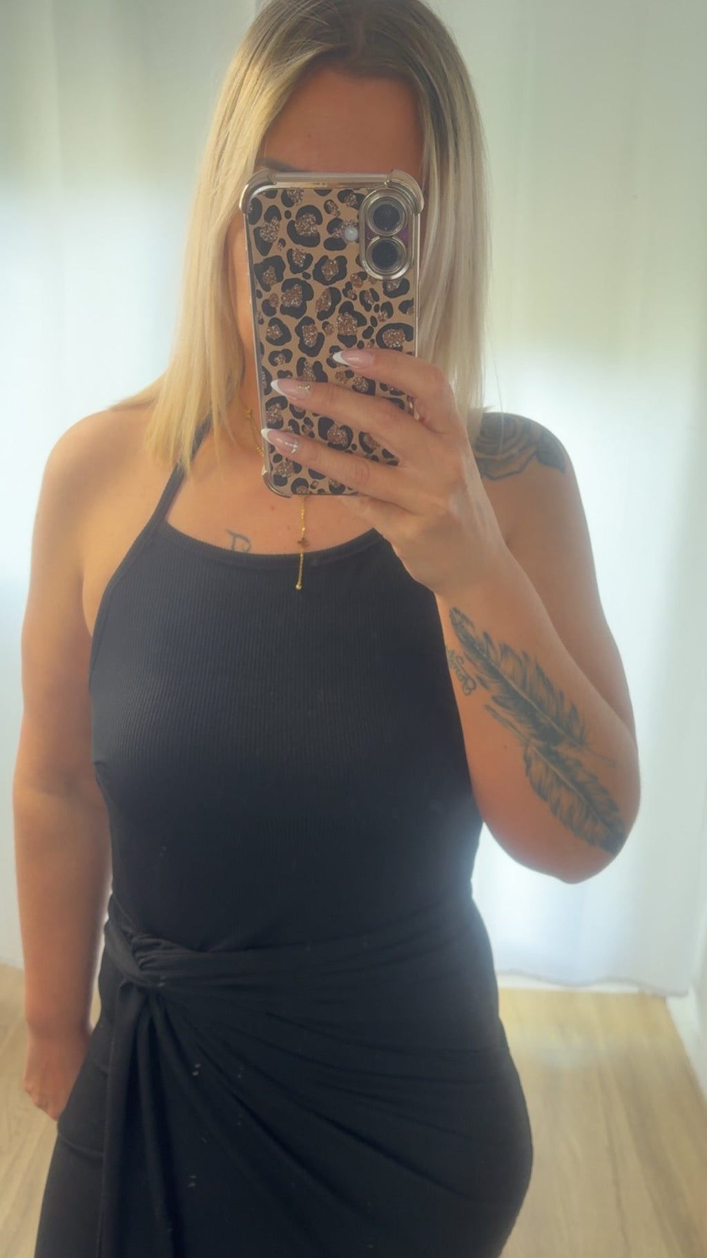 Robe Ninou